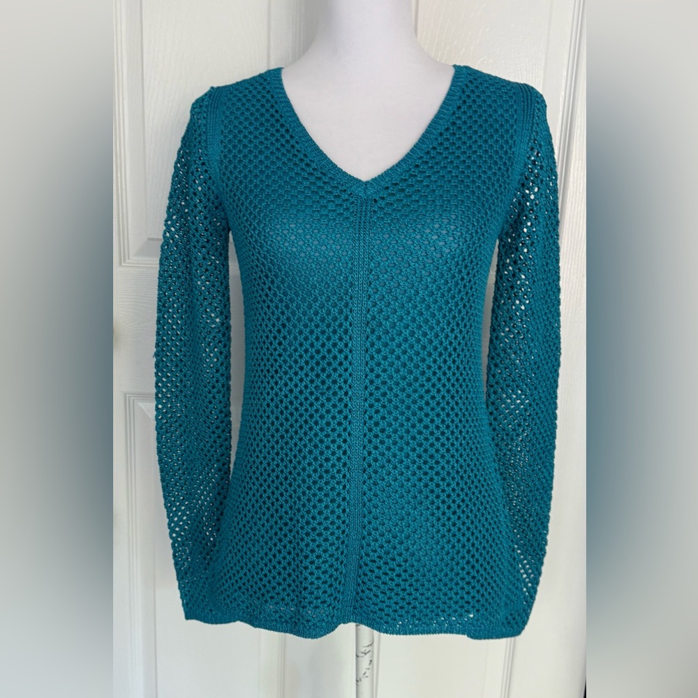 Calvin Klein Teal V-neck Long Sleeve Knit Top - size Medium